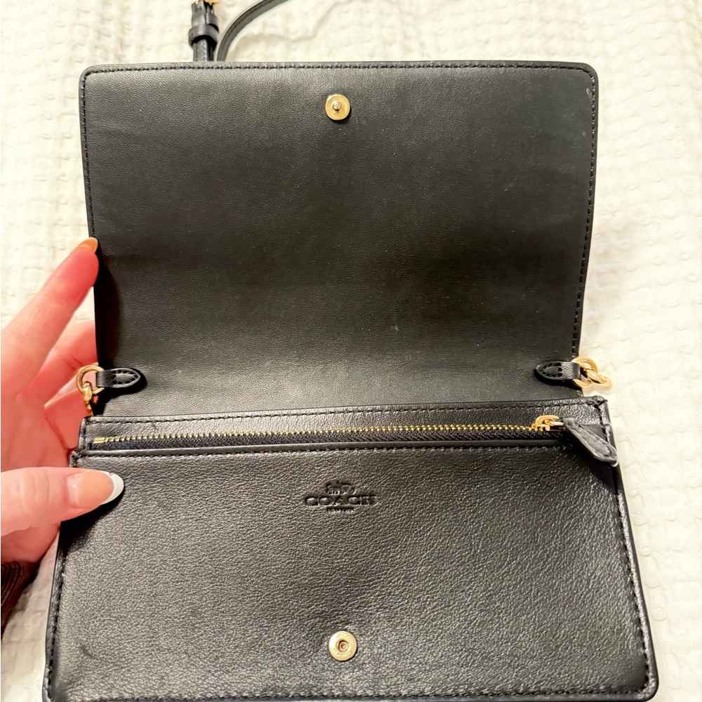Coach Signature Brown Crossbody Bag - Picture 3 of 4
